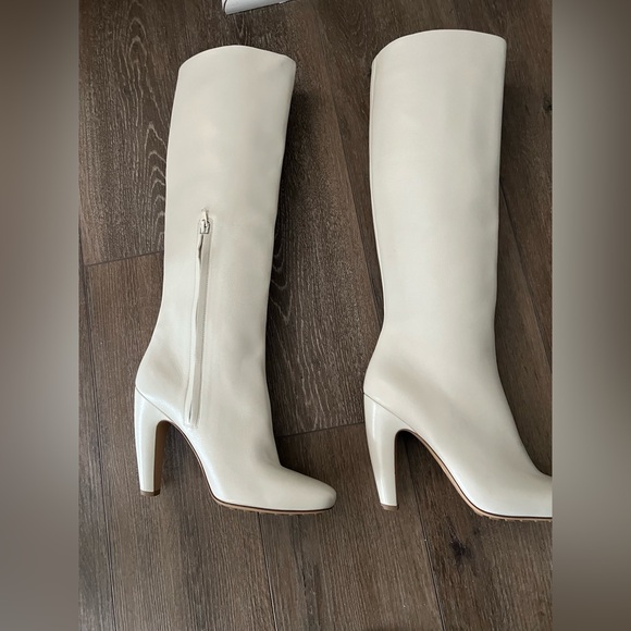 Bottega Veneta Canalazzo Boot - Picture 5 of 9